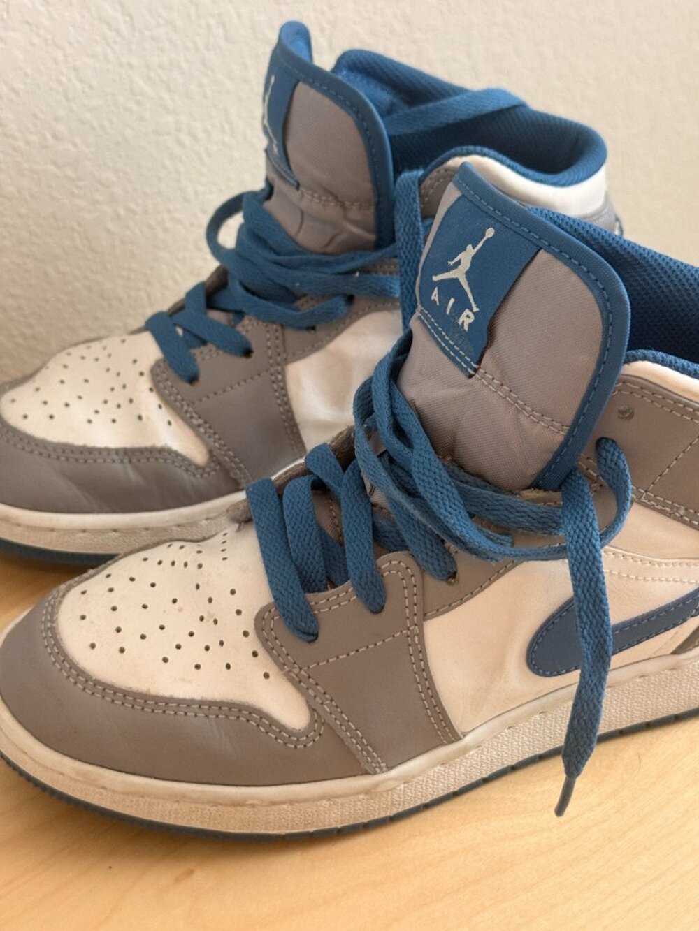 Air Jordan 1 Mid Blue Grey White Sneakers Youth Size 5Y